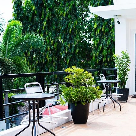 Be-Ing Suites Davao City Extérieur photo