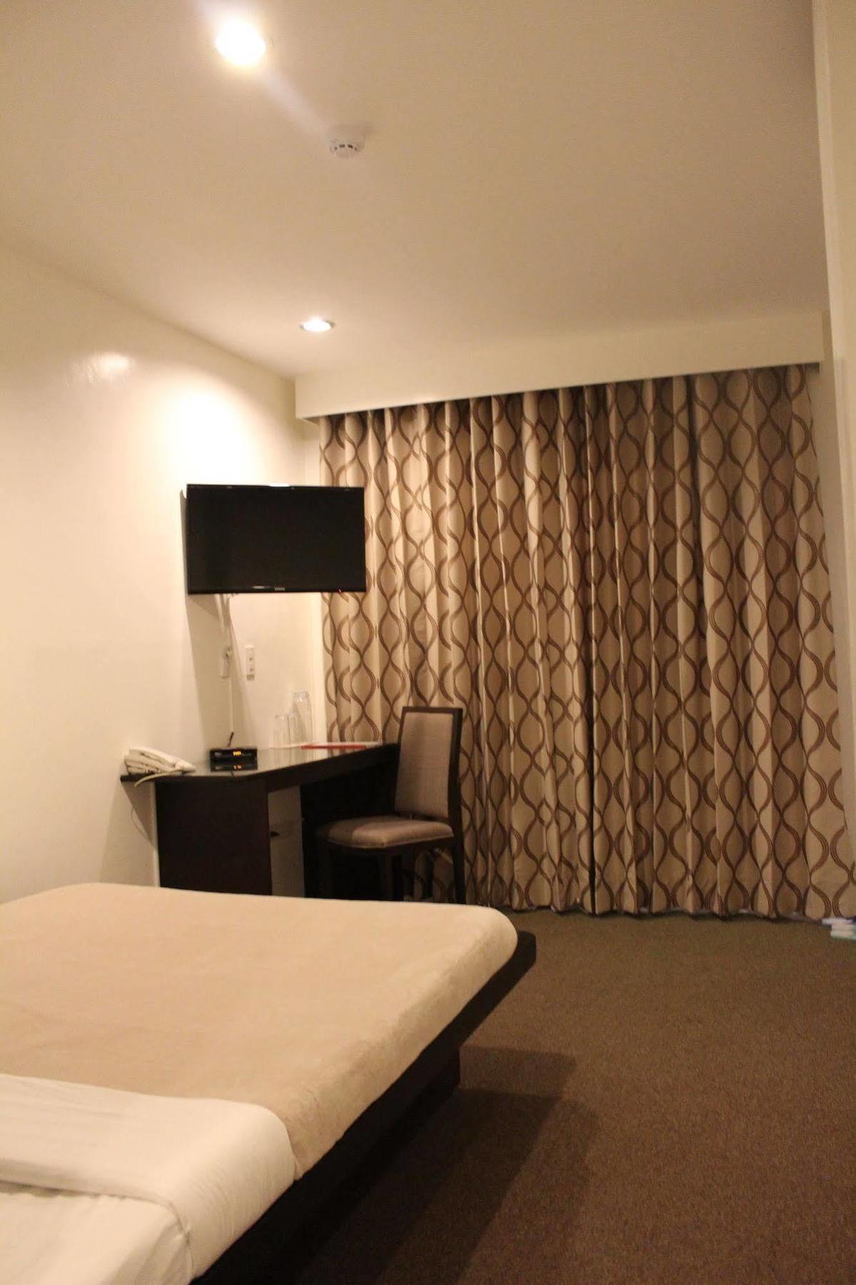 Be-Ing Suites Davao City Extérieur photo