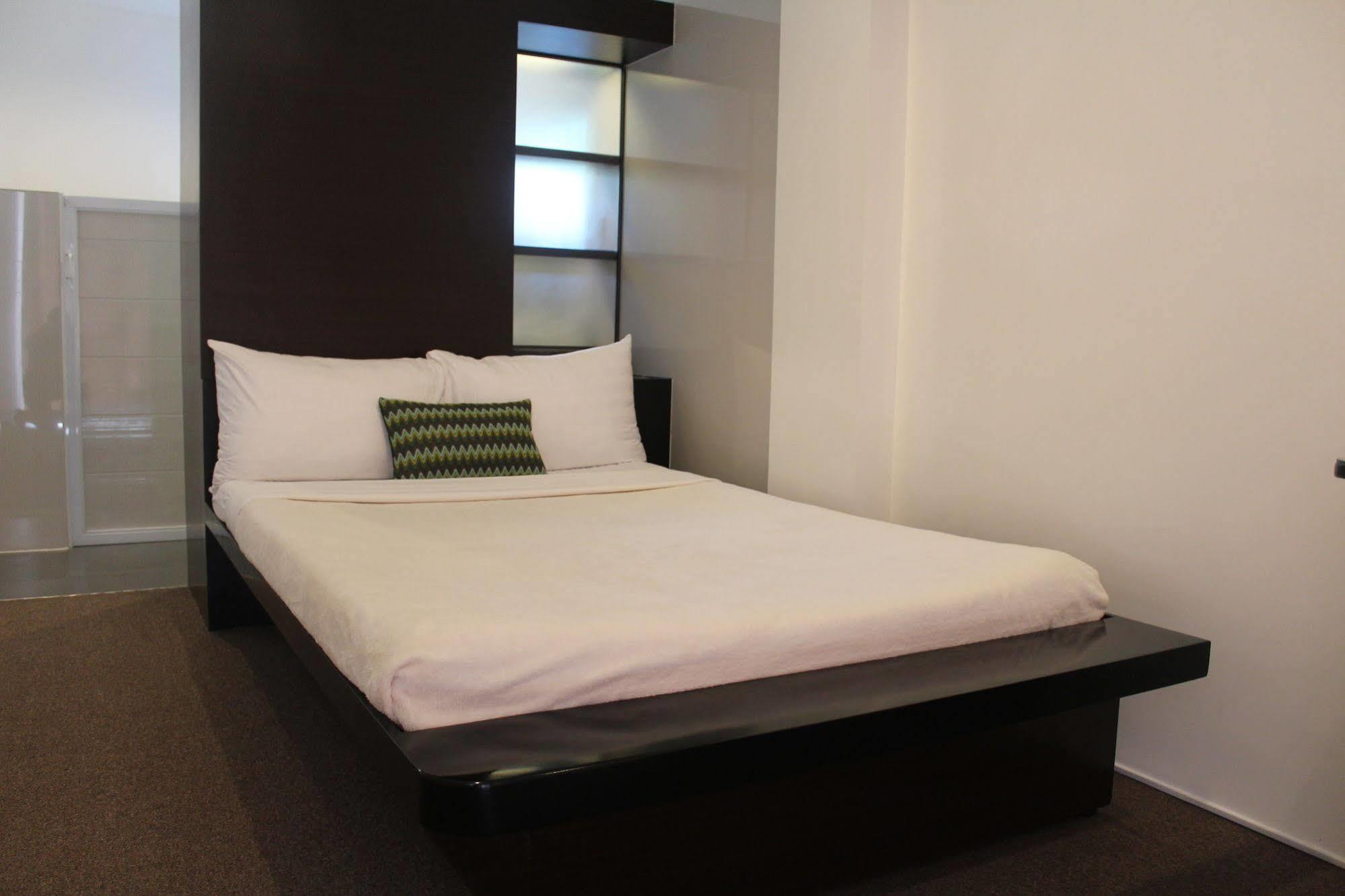 Be-Ing Suites Davao City Extérieur photo